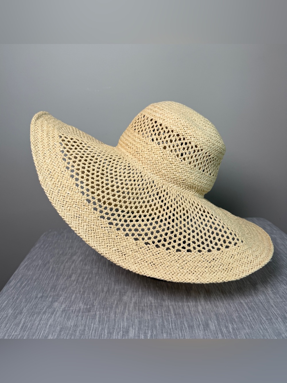 H&M Open Weave Paper Straw Wide Brim Sun Hat Cream Summer Resort Beach Pool L